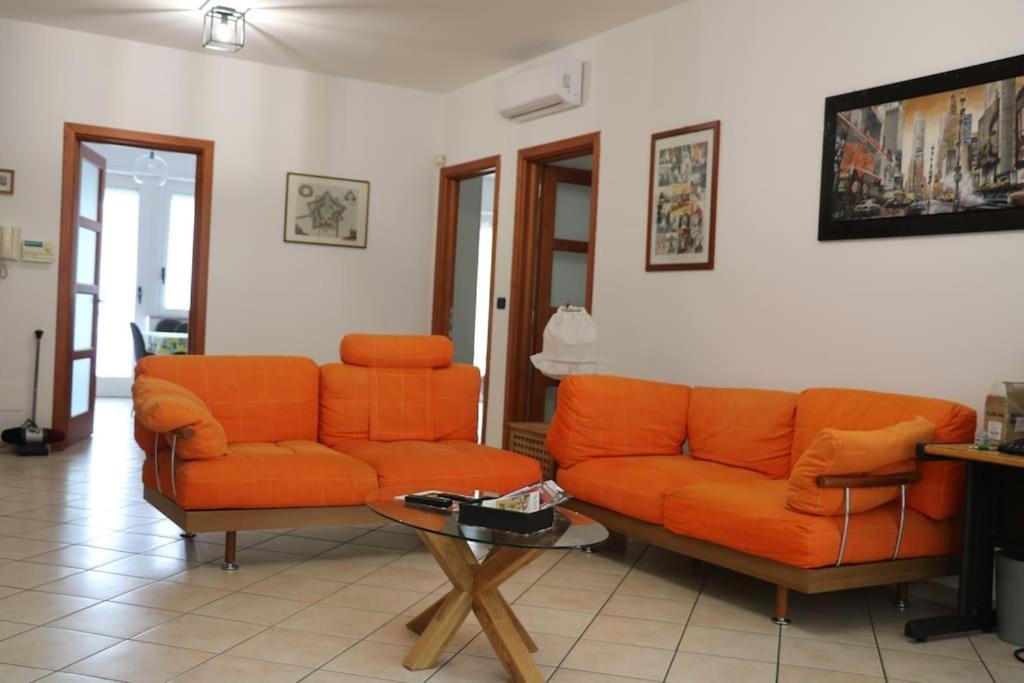Apartmán Officium Su Piazzetta Turín Exteriér fotografie